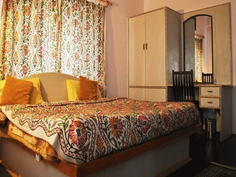 undefined Apple Tree Resort 8